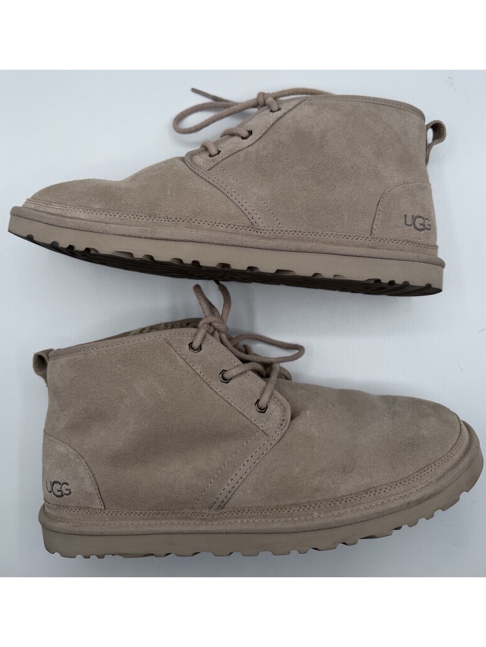UGG Neumel Men’s 13 Suede Chukka Boots Tan Beige Lace Up Shearling Insulated GUC